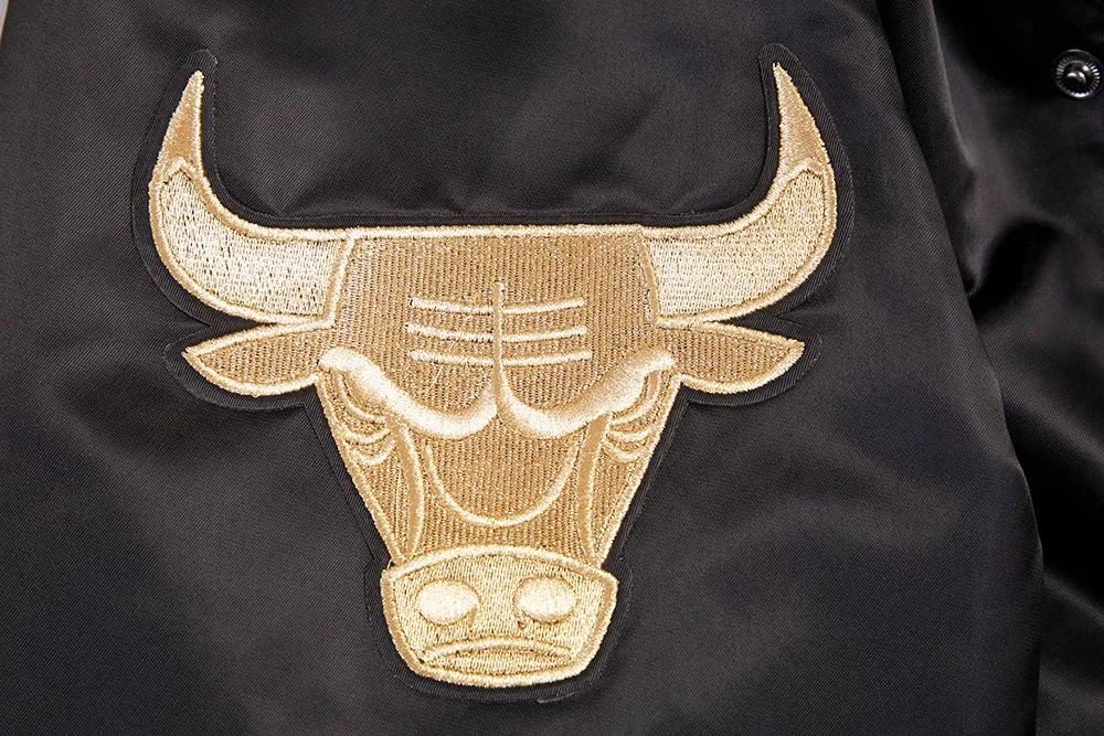 CHICAGO BULLS GOLD LOGO SATIN JACKET (BLACK)