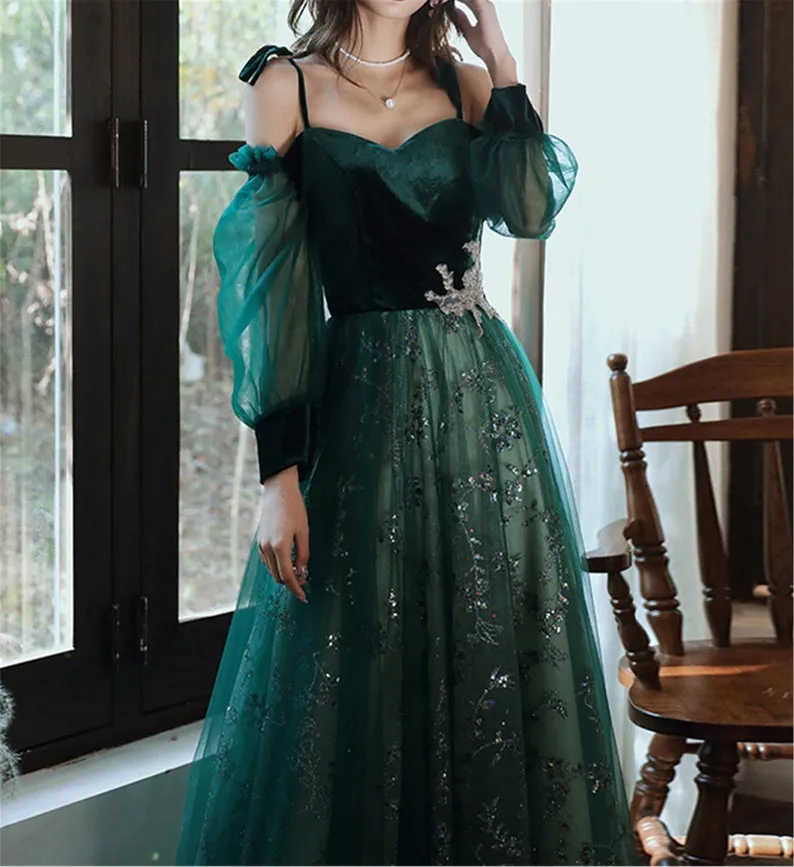 kamahe elegant dark green lace gown Prom Dress